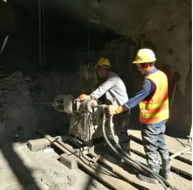 盐源水下抗分散灌浆料特点 水下不分散注浆料介绍